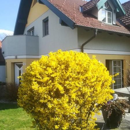 Vronis-Apartment Stephanshart Dış mekan fotoğraf